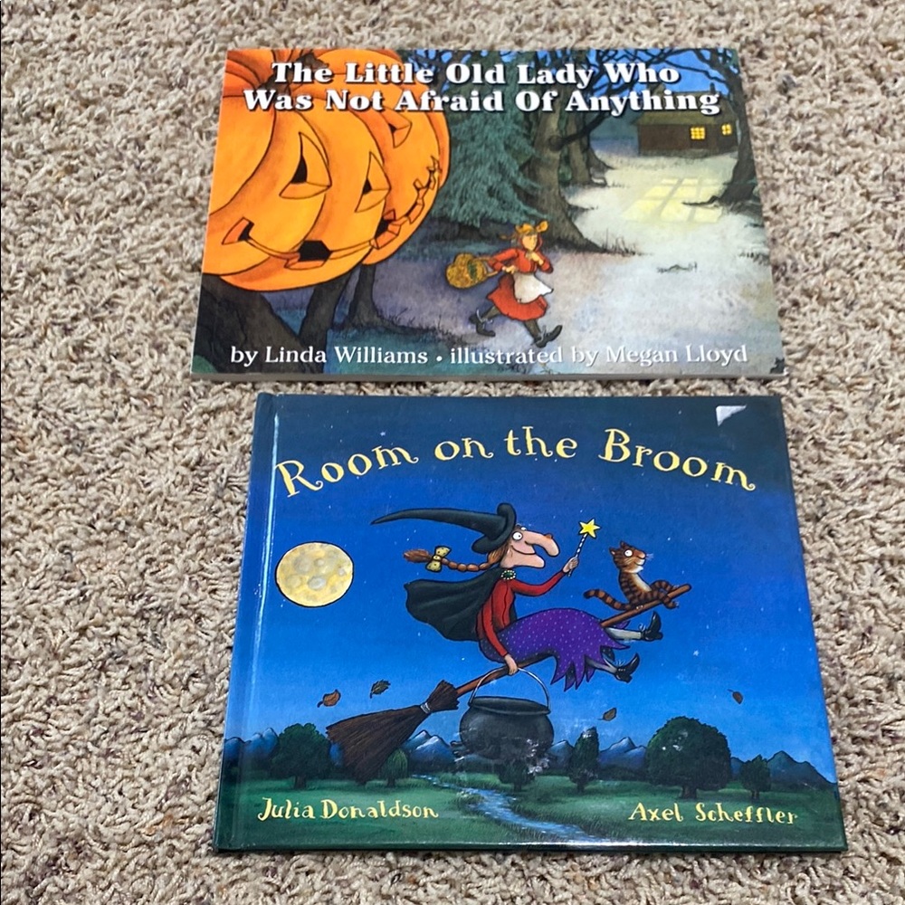 Set of 2 Children’s books